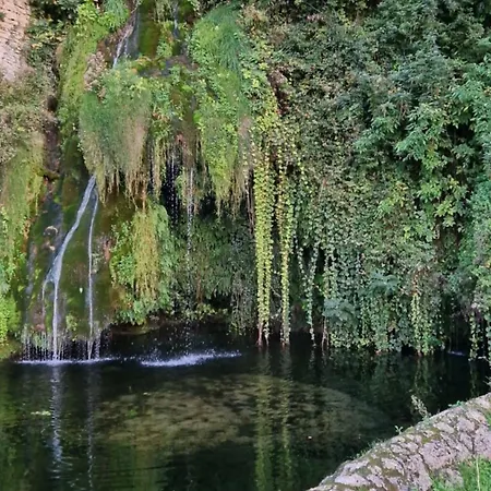 בית נופש La Maisonnette Avec Belle Vue A St Rome De Tarn *