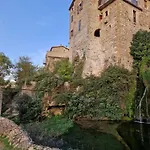 La Maisonnette Avec Belle Vue A St Rome De Tarn Saint-Rome-de-Tarn